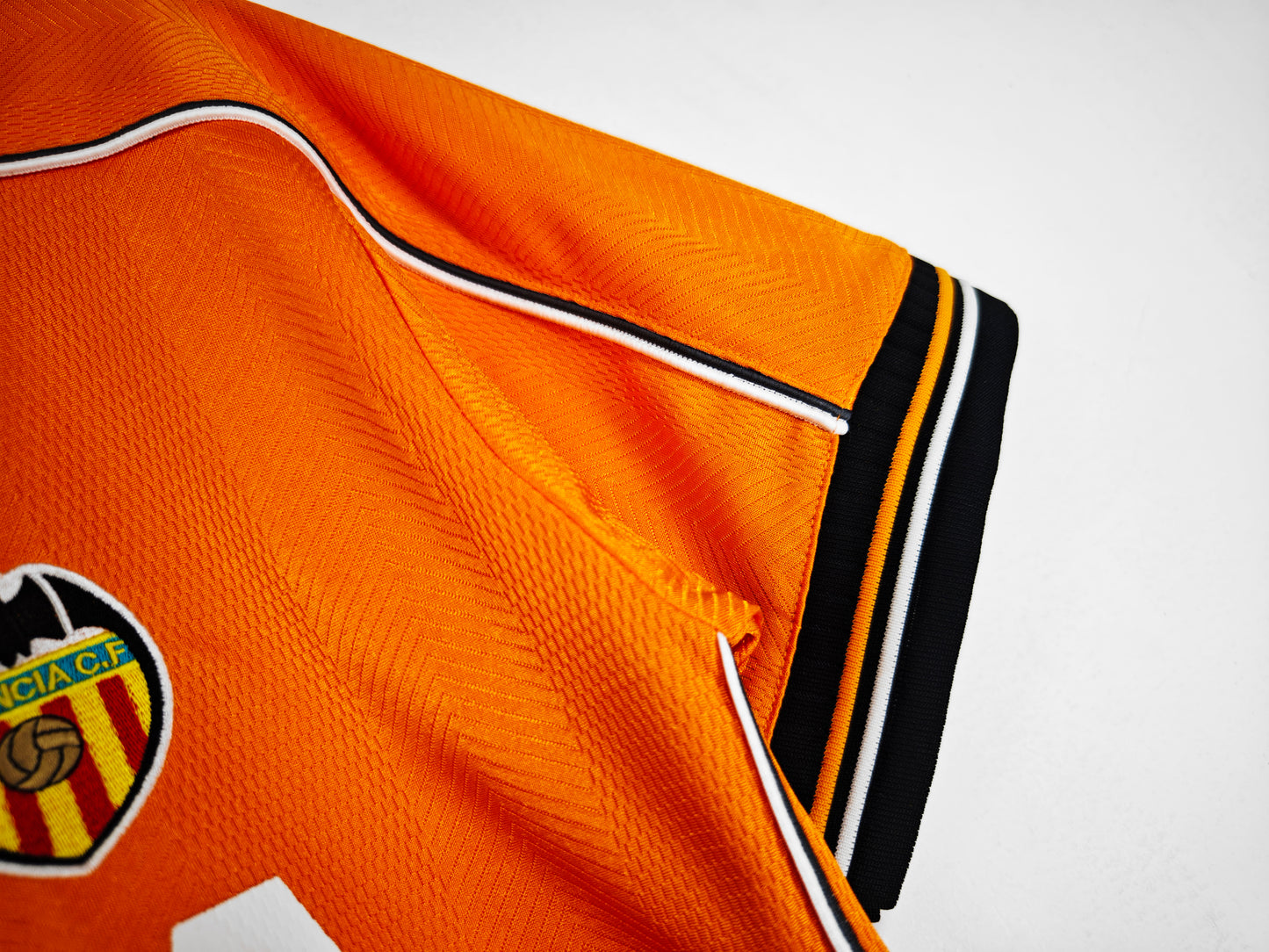 Valencia Home Jersey 1999-00