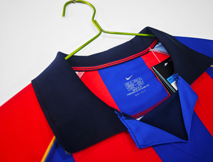 FC Barcelona Home Jersey 2001-02