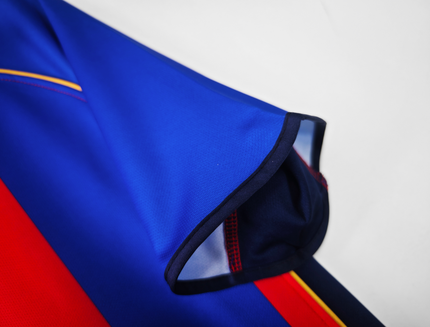 FC Barcelona Home Jersey 2001-02